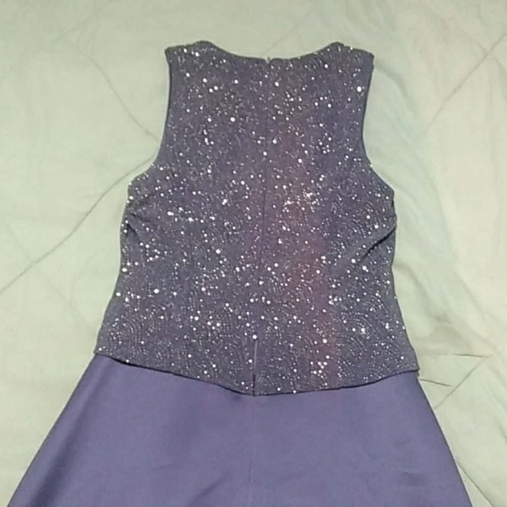 Dress - Picture 3 of 6
